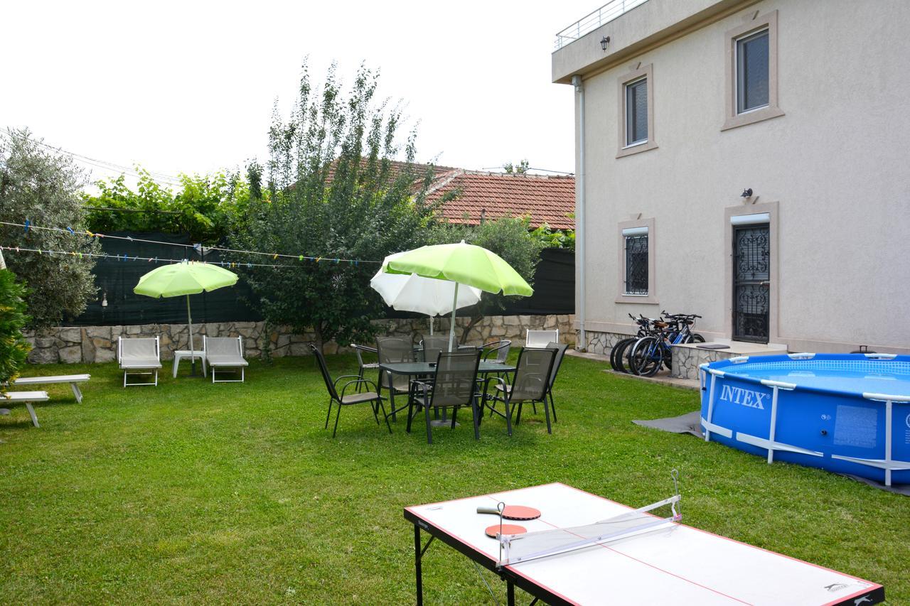 Montenegro Hostel B&B Ποντγορίτσα Εξωτερικό φωτογραφία