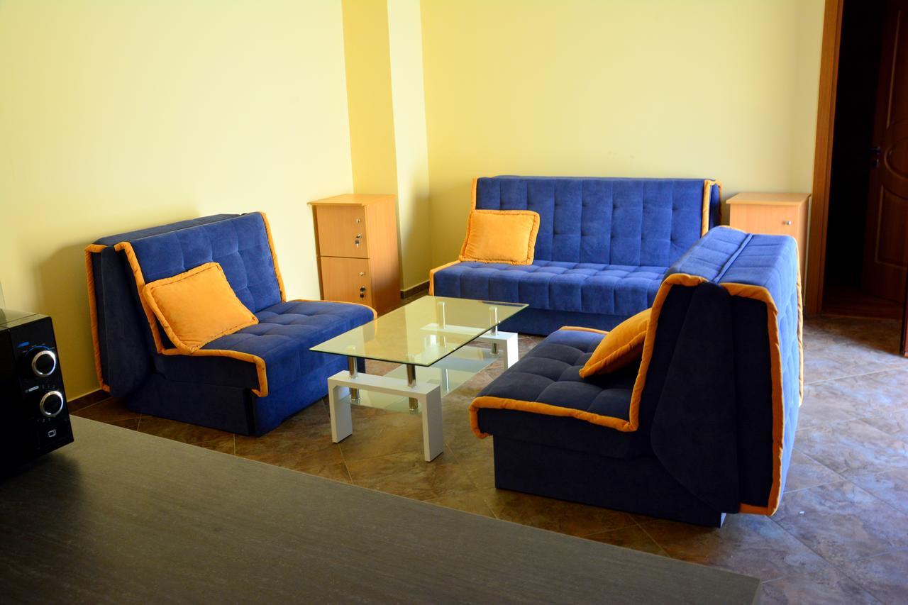 Montenegro Hostel B&B Ποντγορίτσα Εξωτερικό φωτογραφία