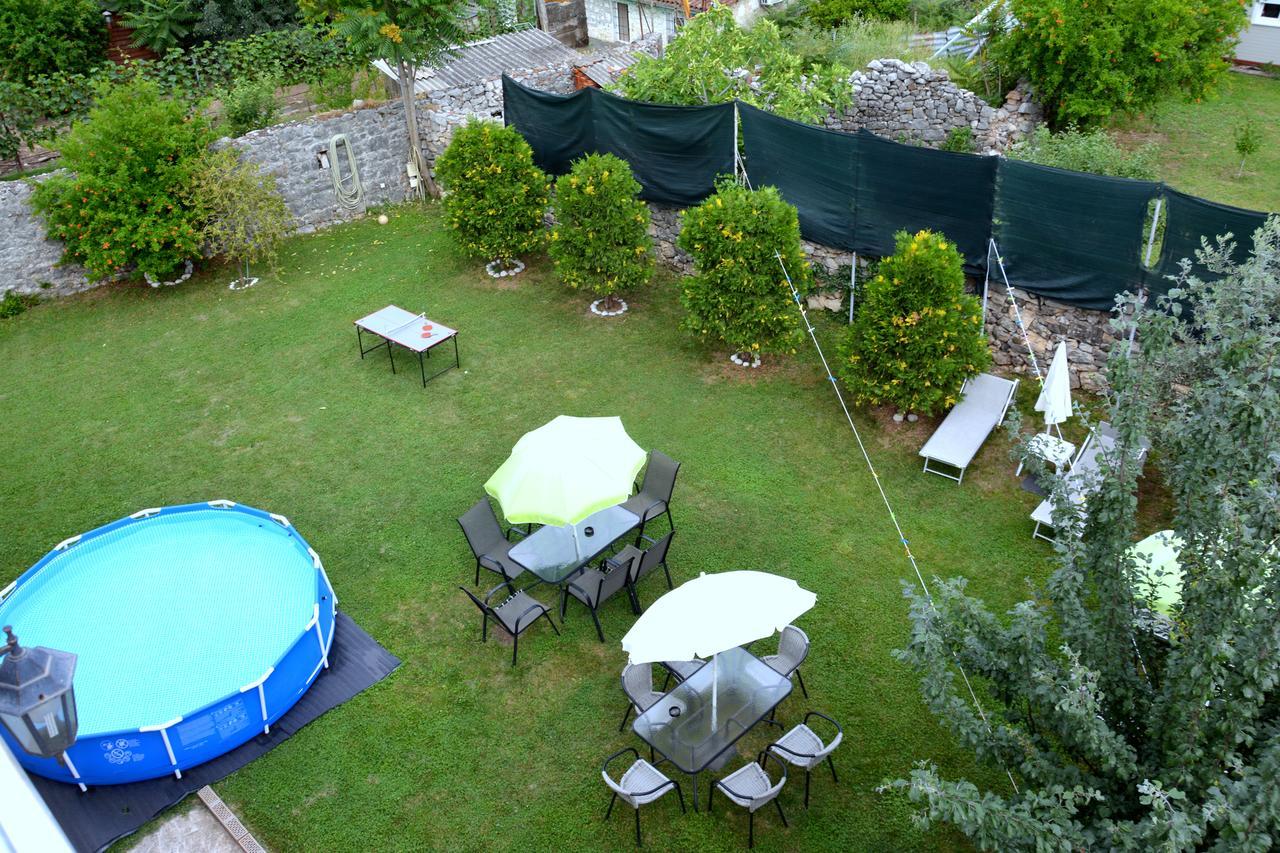 Montenegro Hostel B&B Ποντγορίτσα Εξωτερικό φωτογραφία