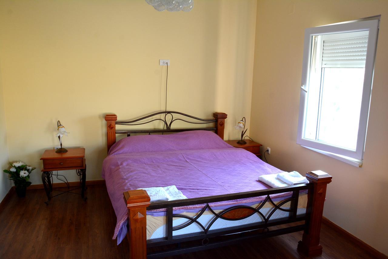 Montenegro Hostel B&B Ποντγορίτσα Εξωτερικό φωτογραφία
