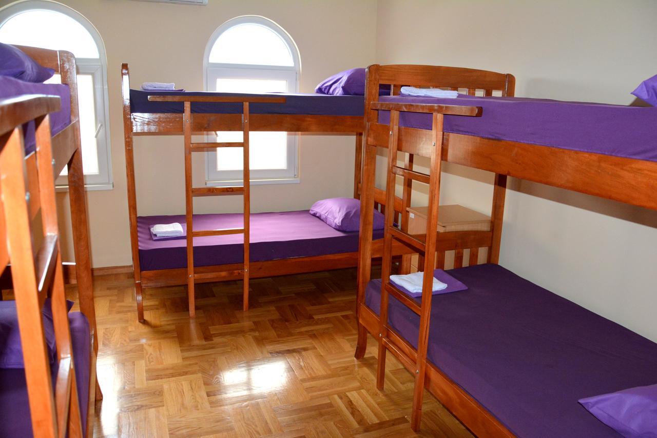 Montenegro Hostel B&B Ποντγορίτσα Εξωτερικό φωτογραφία